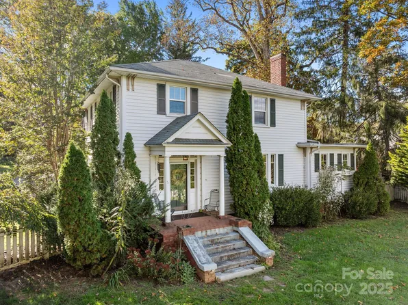 891 Hendersonville Rd, Asheville, NC 28803