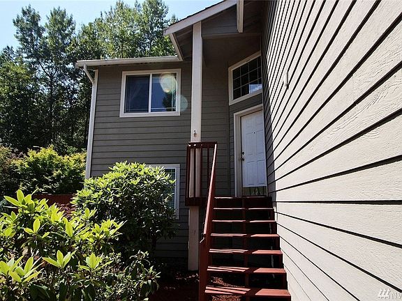 3rd image of 17928 66th Avenue Ct E