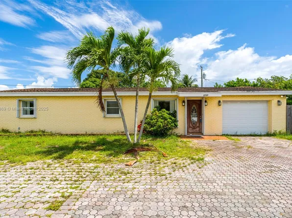 2727 Hypoluxo Rd, Lake Worth, FL 33462