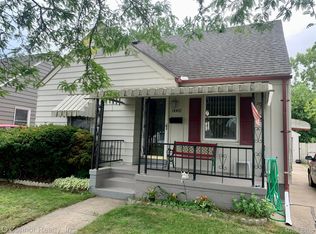 8082 Standard Ave, Center Line, MI 48015