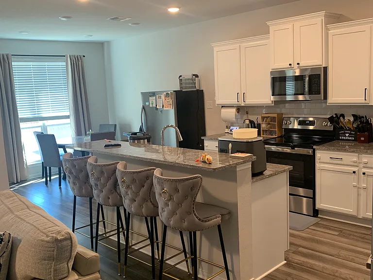 5219 Friars Loop — Photo 14