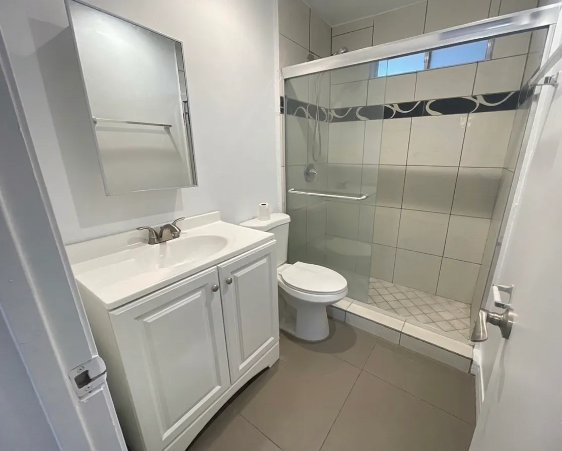 1 bed, 500 sqft, $1,990 — Photo 3