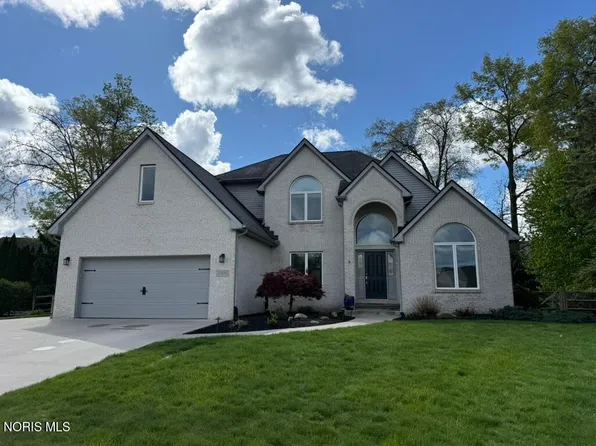 2509 Spruce Loop Rd, Sylvania, OH 43560