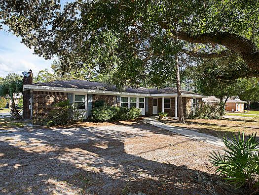 1st image of 344 Lake Dr NW