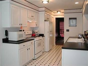 5th image of 2148 W Dorset Ln