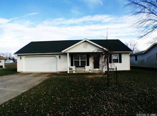 406 College St, Alhambra, IL 62001