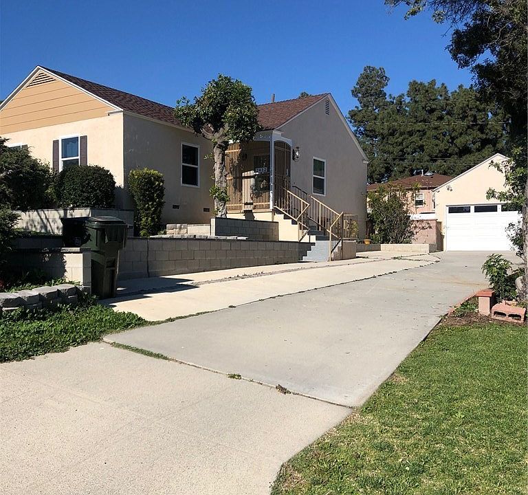 1st image of 2412 Siwanoy Dr