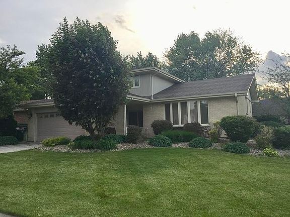 2nd image of 14538 S Clydesdale Ln