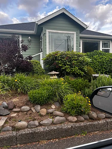3106 NW Neptune Ave Photo 1