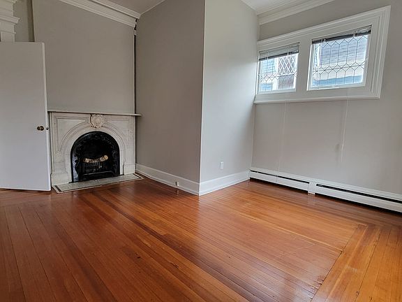 2nd image of 787 Whitney Ave #1LL