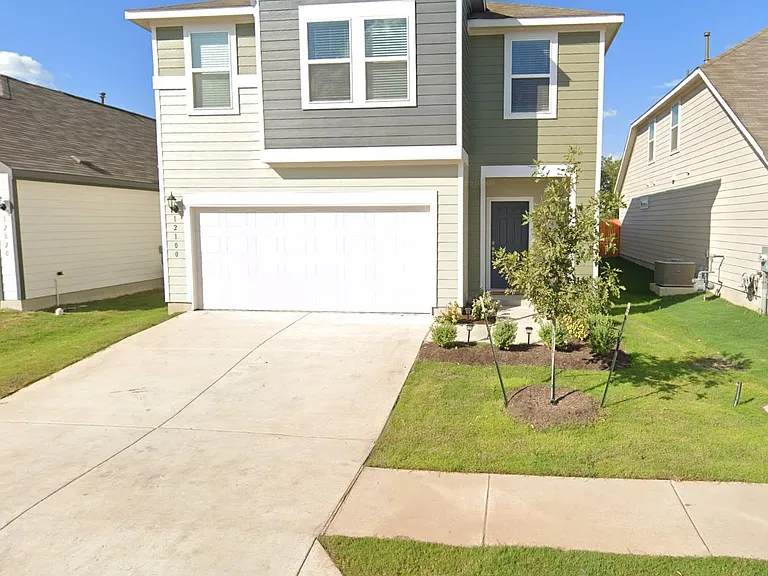 12100 Cimaizon Dr — Photo 5