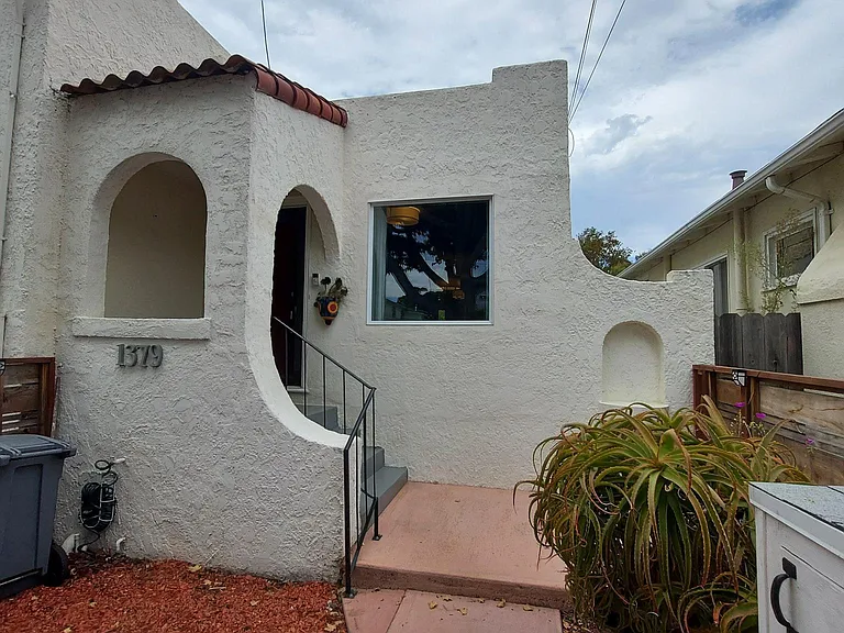 1379 Berkeley Way — Photo 2