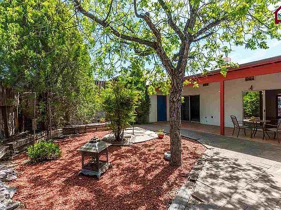 private back courtyard