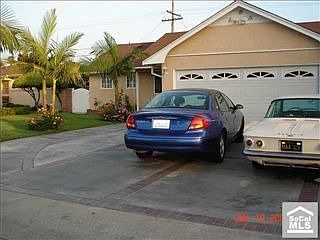 2nd image of 1436 E Pinewood Ave