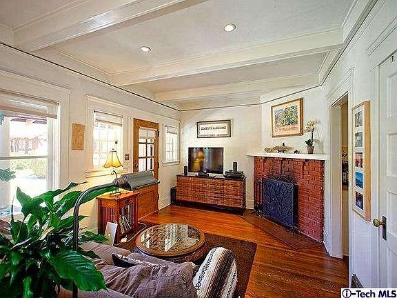4th image of 745 N Pasadena Ave APT 6