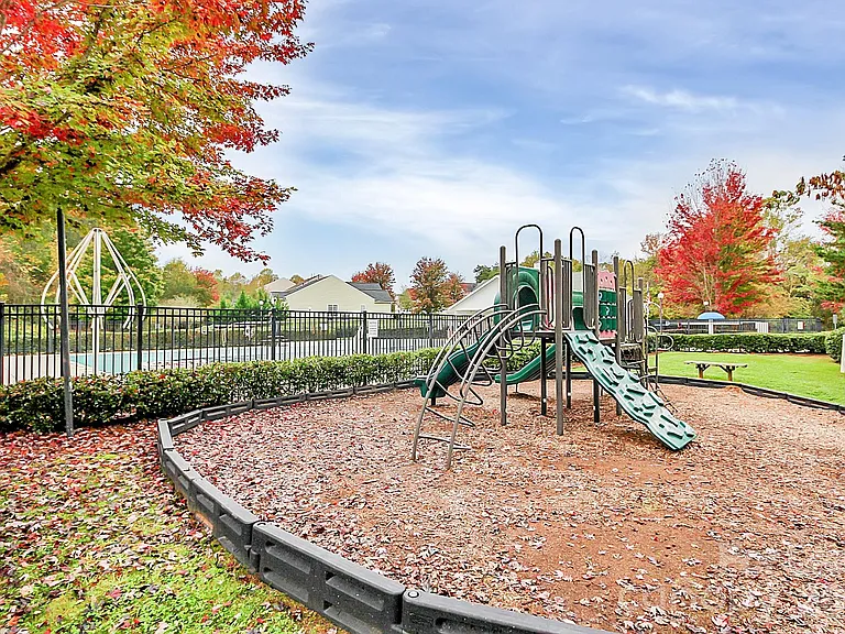 3415 Fallowbrook Forest Dr — Photo 26