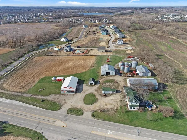 28590 W State Route 120 Rd, McHenry, IL 60051