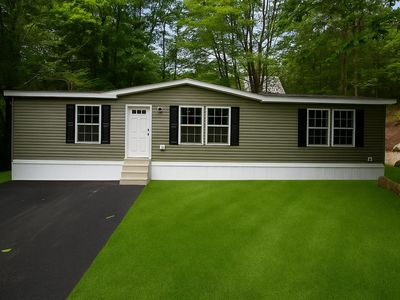 33 Lois Lane, Naples, ME, 04055
