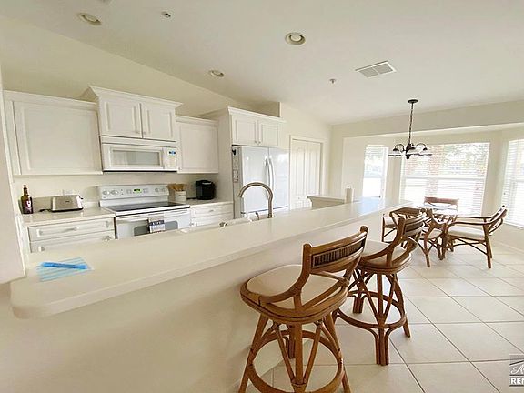 4th image of 2790 Cypress Trace Cir #5922
