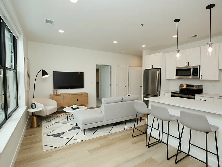 The Nora | 2BR/1BA