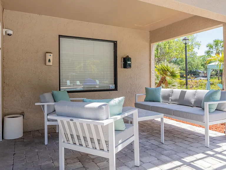 Fisherman's Landing Apartment Homes — Photo 14