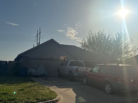 3rd image of 456 Timberidge Rd