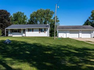 11107 E Briggs Rd, Riverdale, MI 48877