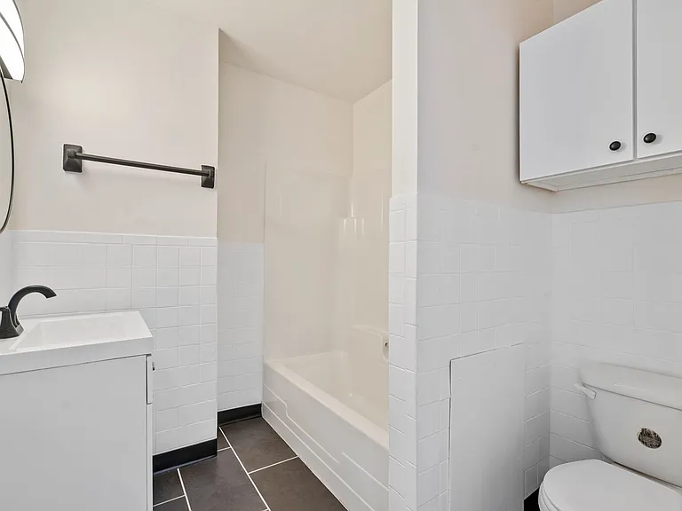 321 Taylor St — Photo 14