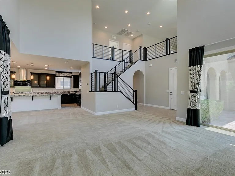 1027 Whitworth Ave — Photo 16