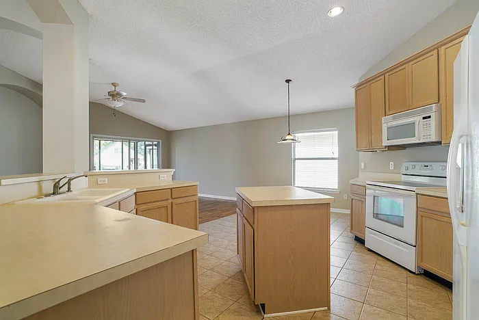 236 Sterling Hill Dr — Photo 18