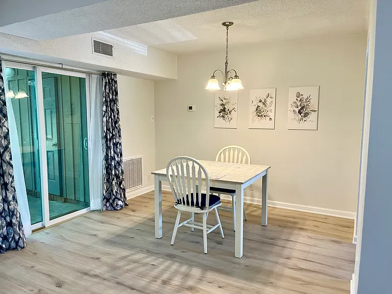 2201 Colony Dr SW #2201 — Photo 4