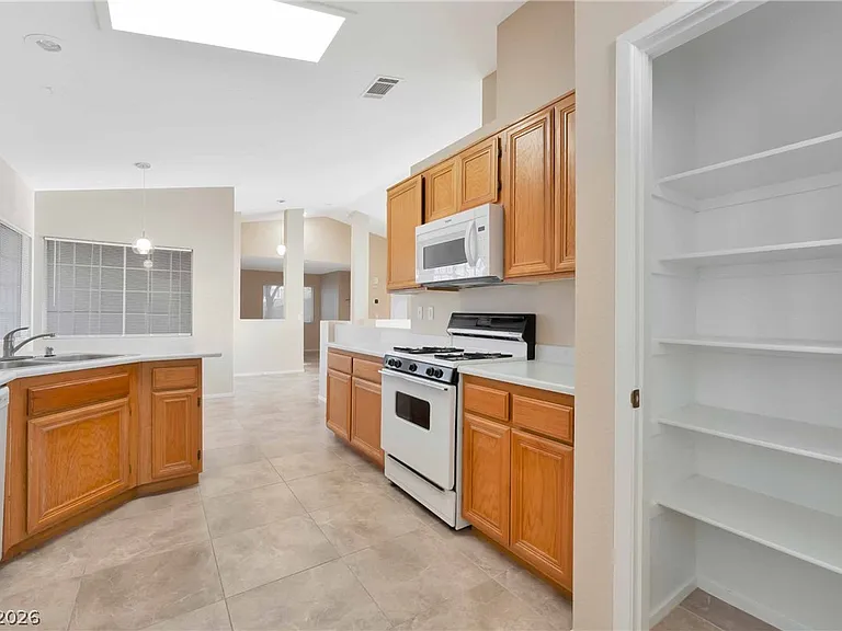 5321 Padero Dr — Photo 7