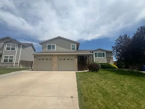 803 Foxwood Dr Photo 1
