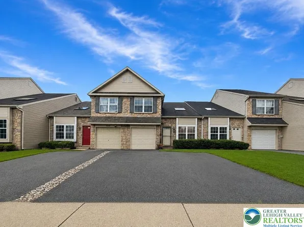 5612 Stonecroft Ln, Allentown, PA 18106