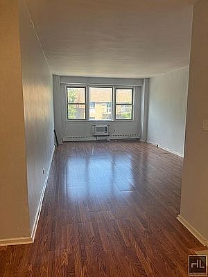 4th image of 172-70 Highland Ave #5-P
