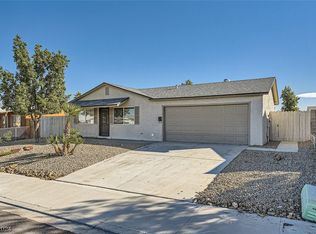 701 Palmhurst Dr, Las Vegas, NV 89145