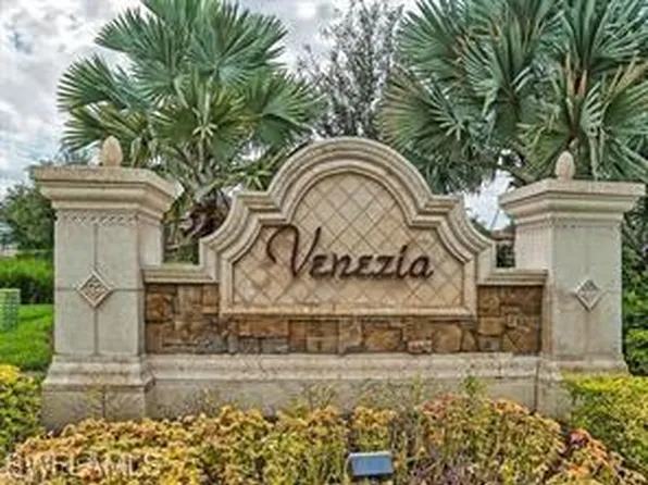 9840 Venezia CIR #824, NAPLES, FL 34113