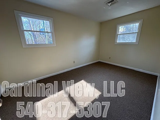 272 Lindsay Dr #11 — Photo 3