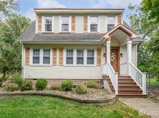 125-127 Princeton Ln, Plainfield, NJ 07063