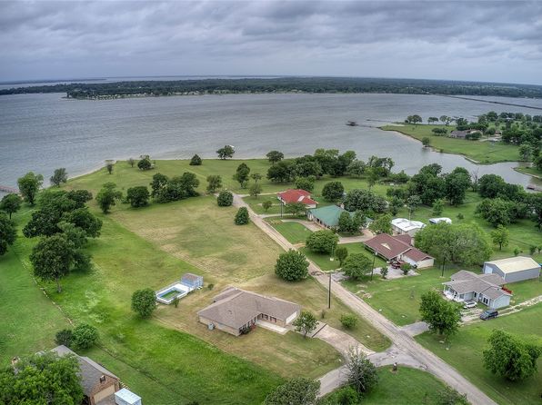 154 Seminole Trl, East Tawakoni, TX 75472