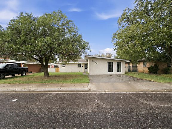 5th image of 1005 NW 9th St