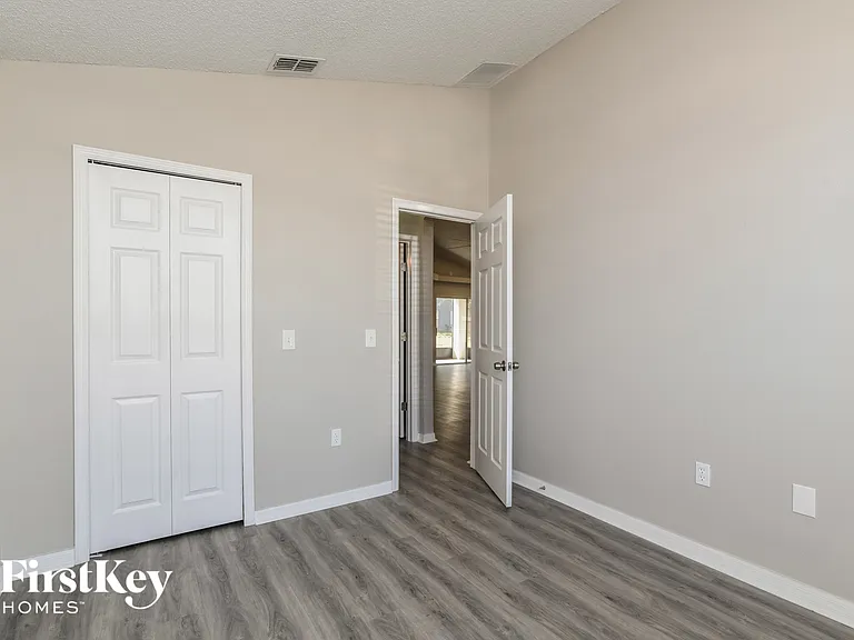 111 Richmar Ave — Photo 11