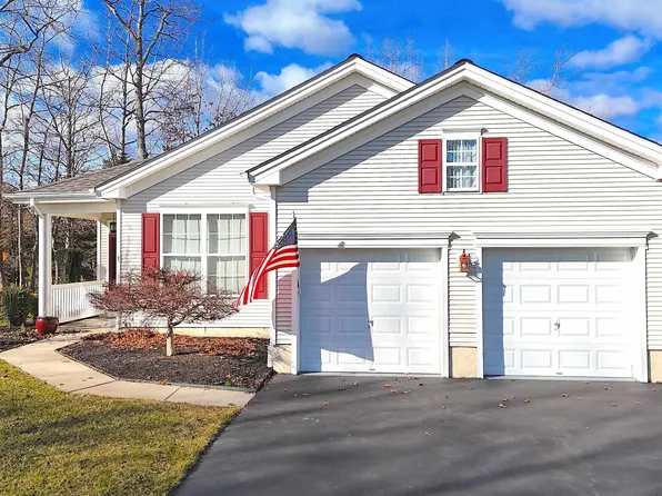 1 Marlowe Ct, Galloway, NJ 08205