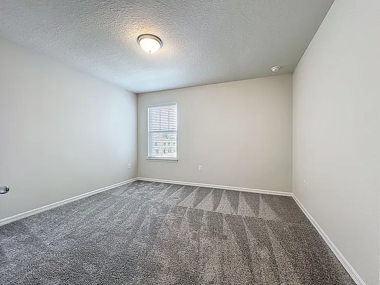 431 Meadowland Point — Photo 30
