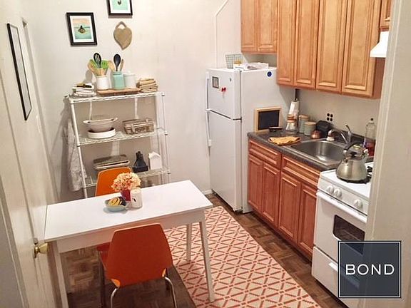 4th image of 454 W 49th St APT 2A