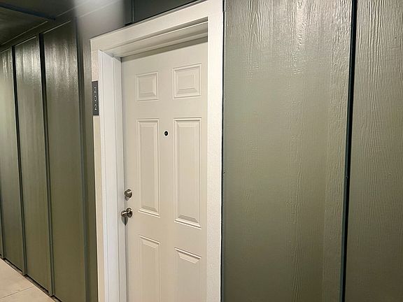 2nd image of 612 5th St #201