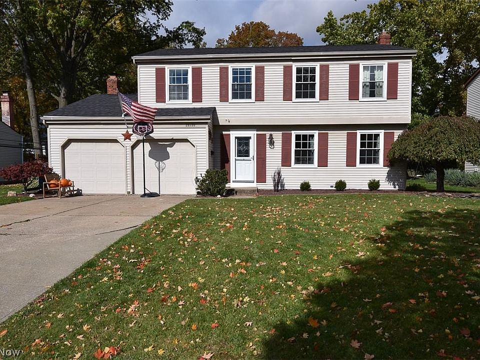 1st image of 26820 Sweetbriar Dr