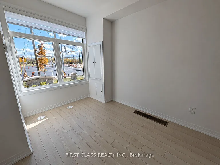 656 Copper Creek Dr — Photo 6
