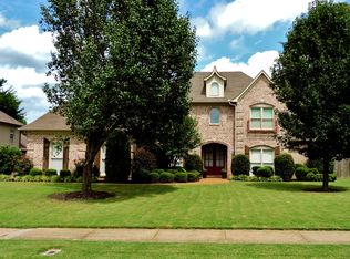 1512 E Indian Wells Dr, Collierville, TN 38017