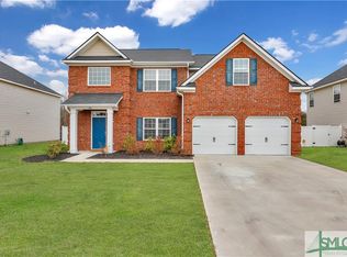 977 Oak Crest Dr, Hinesville, GA 31313